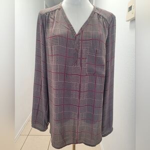 Pleione Gray Plaid Split-V Long Sleeve Blouse with Pink Windowpane